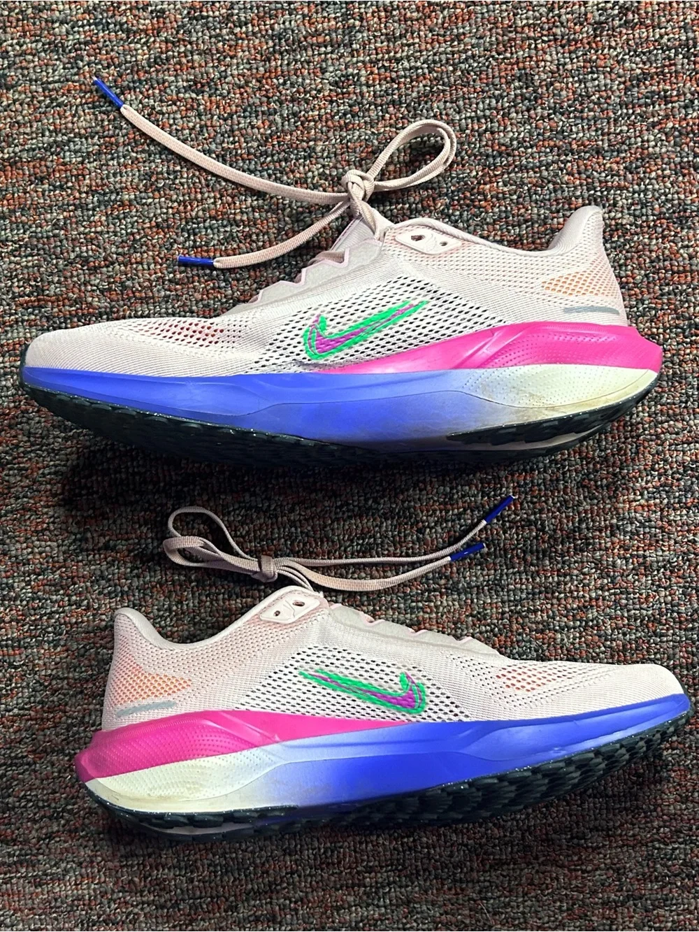 N/A nike pegasus