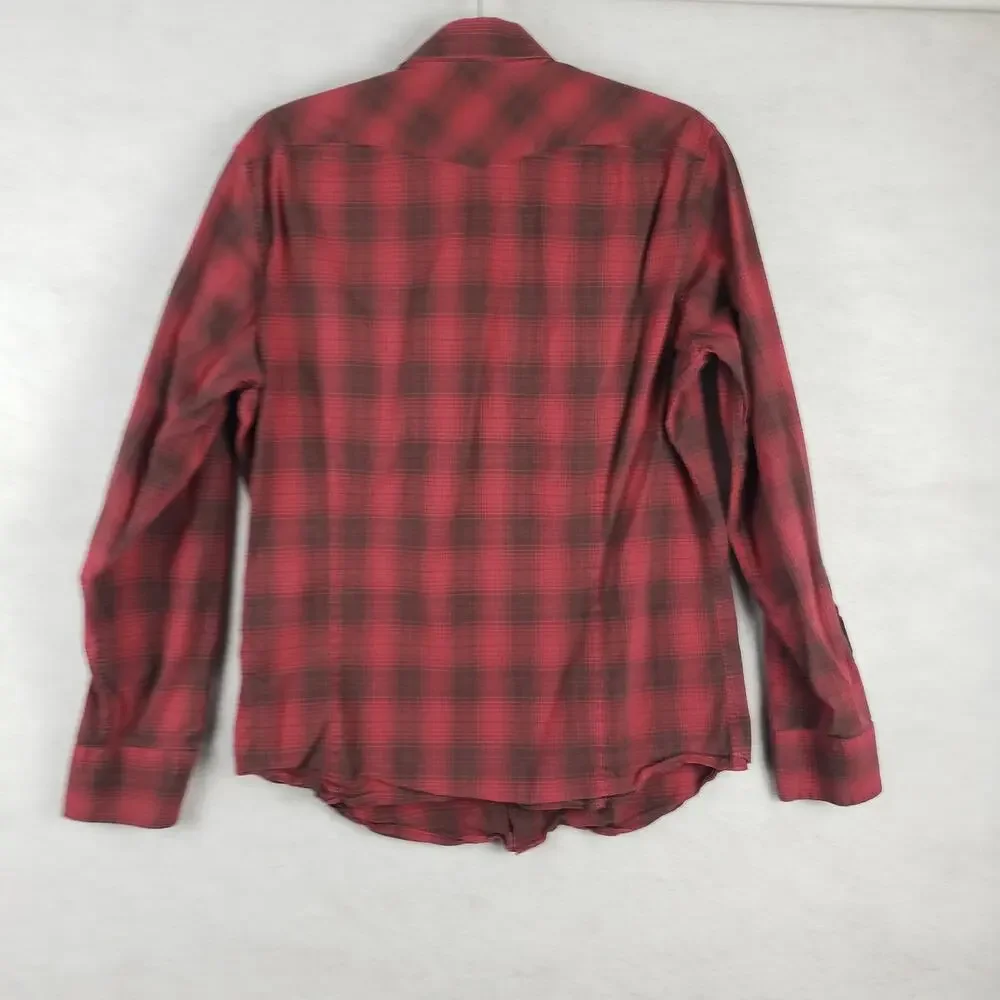 Banana Republic preowned ships smoke