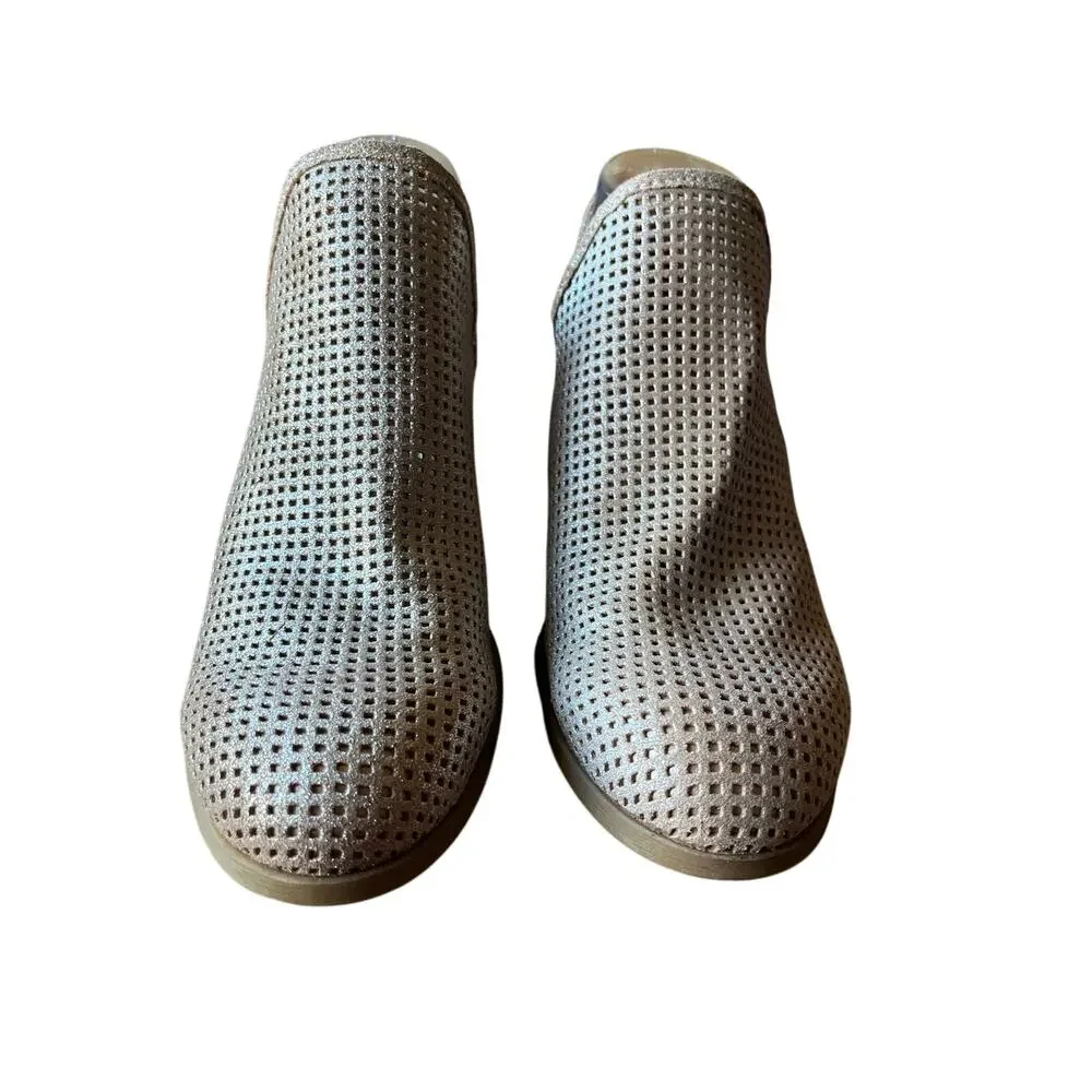 Sofft booties size