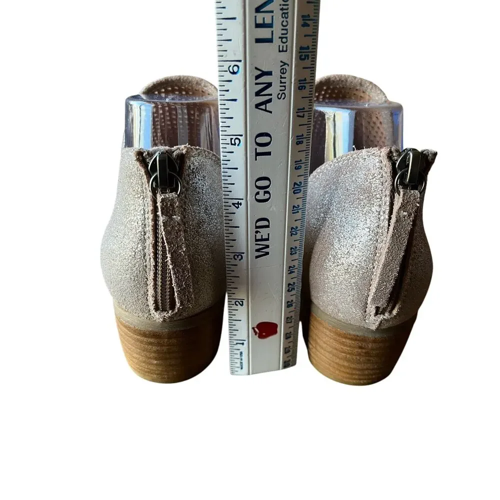 Sofft booties size