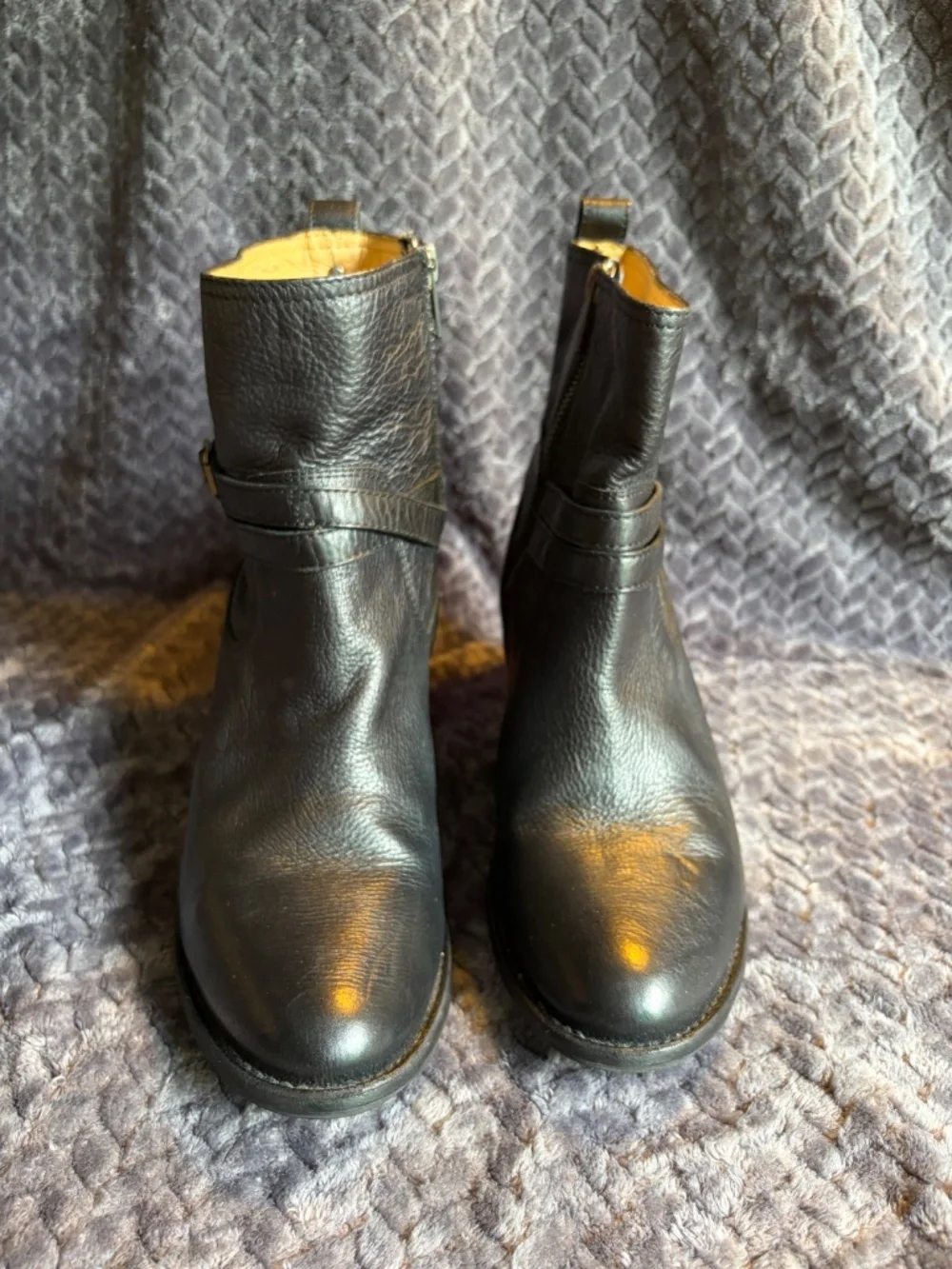 Frye jackie rivet