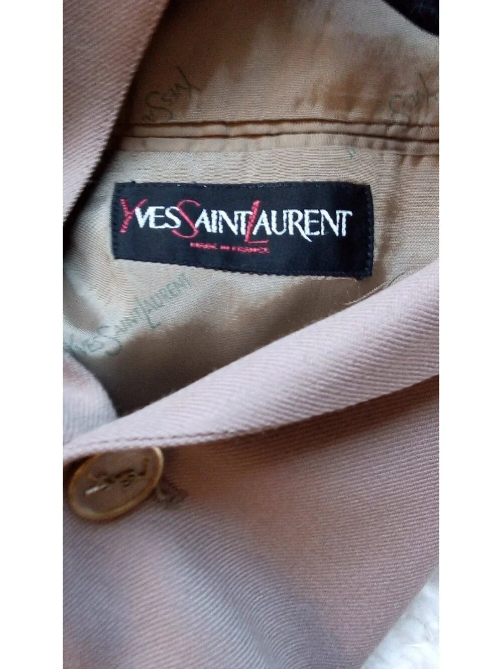 Yves Saint Laurent classic ysl