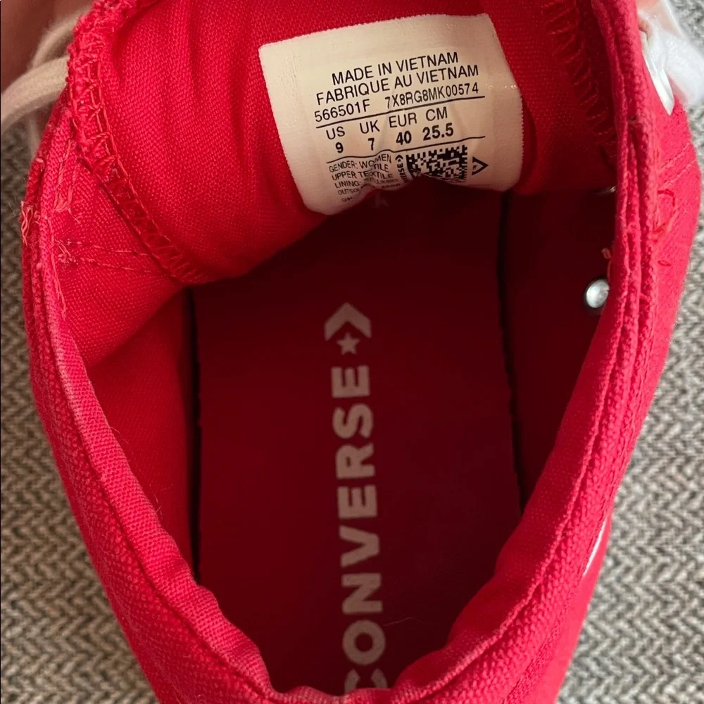 Converse something item it