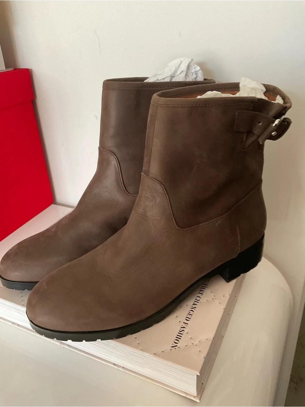 GAP brown booties
