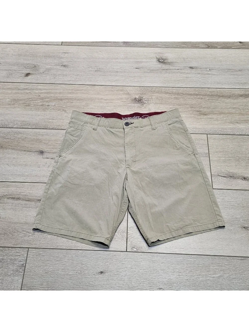 Wrangler Outdoor Shorts Mens Size 34 Beige Khaki Hiking Casual Comfort
