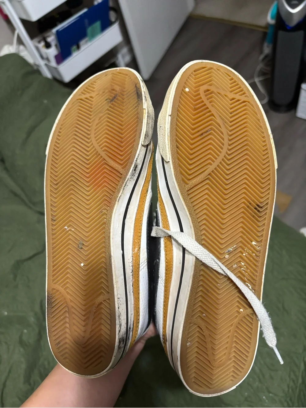 Nike White Leather Sneakers with Black Swoosh and Yellow Accent
