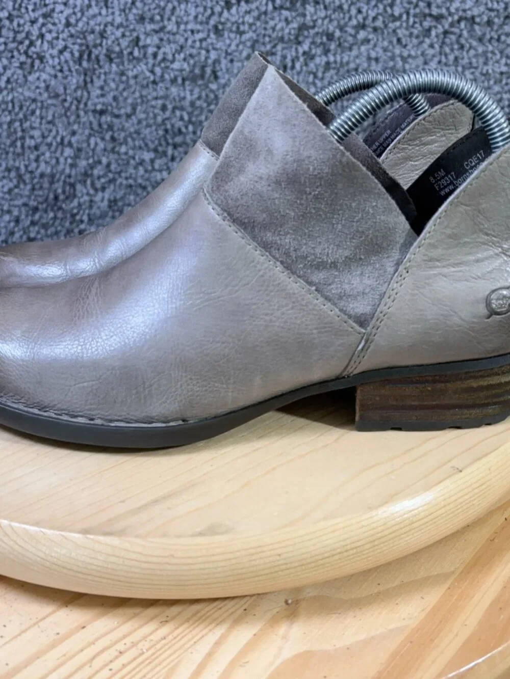 Born boots karava