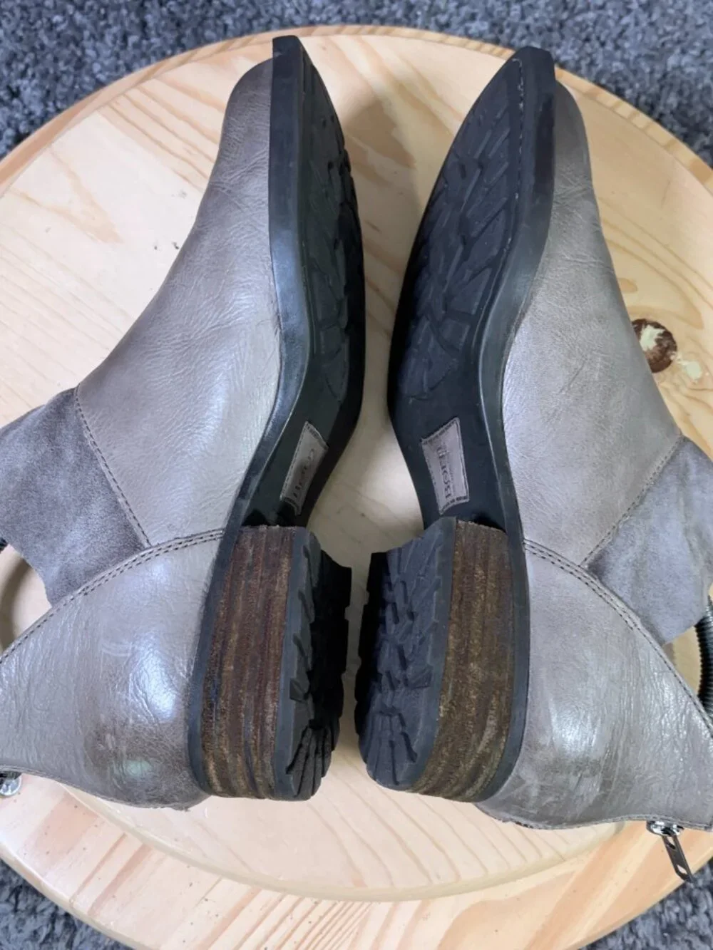 Born boots karava