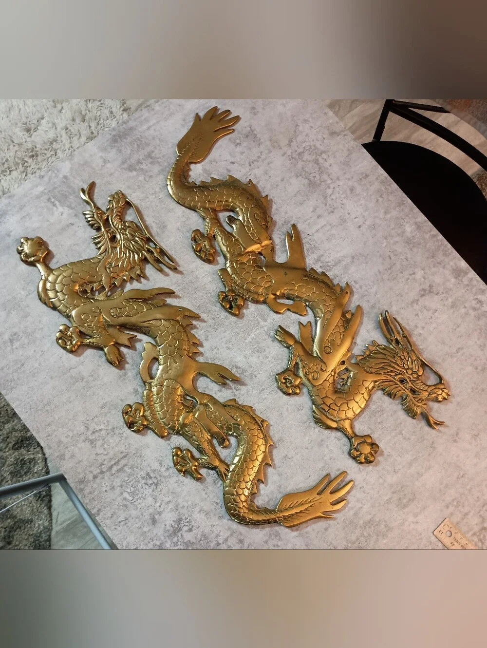 N/A elegant gold