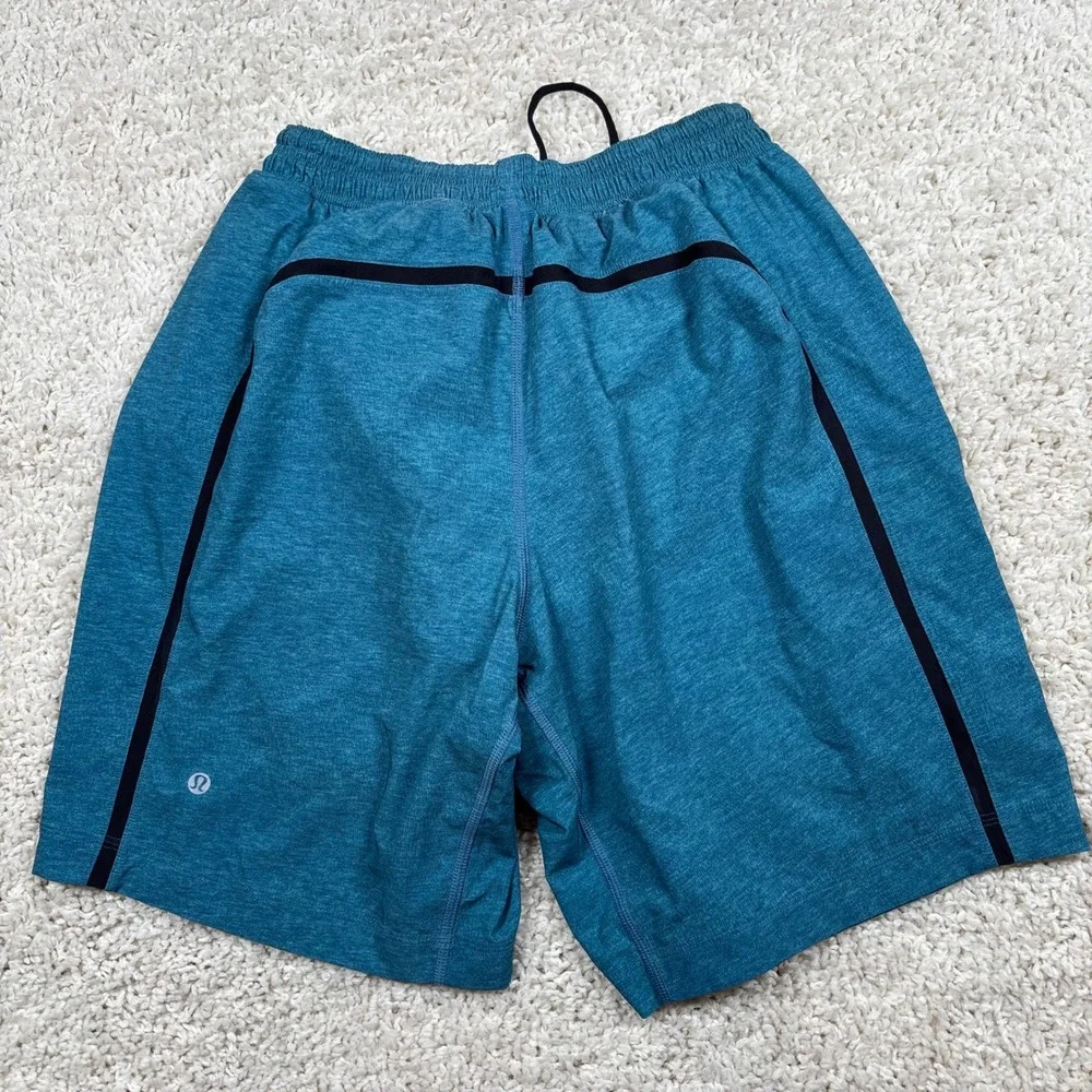 lululemon athletica runs casual measurements