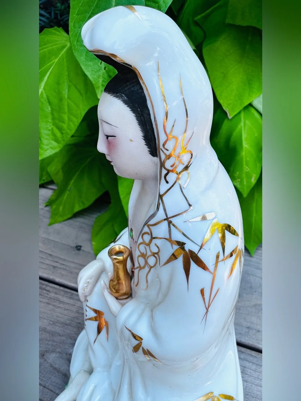 Vintage graceful porcelain