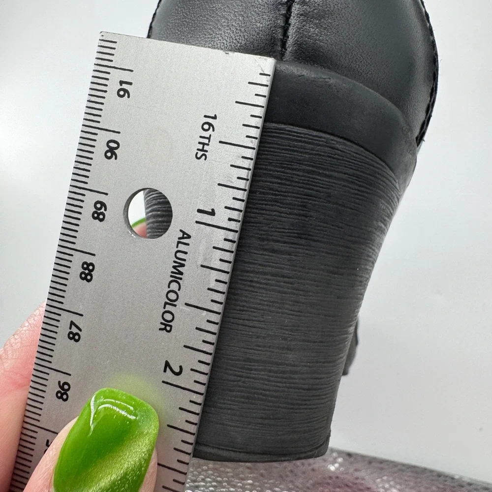 Clarks bendables booties