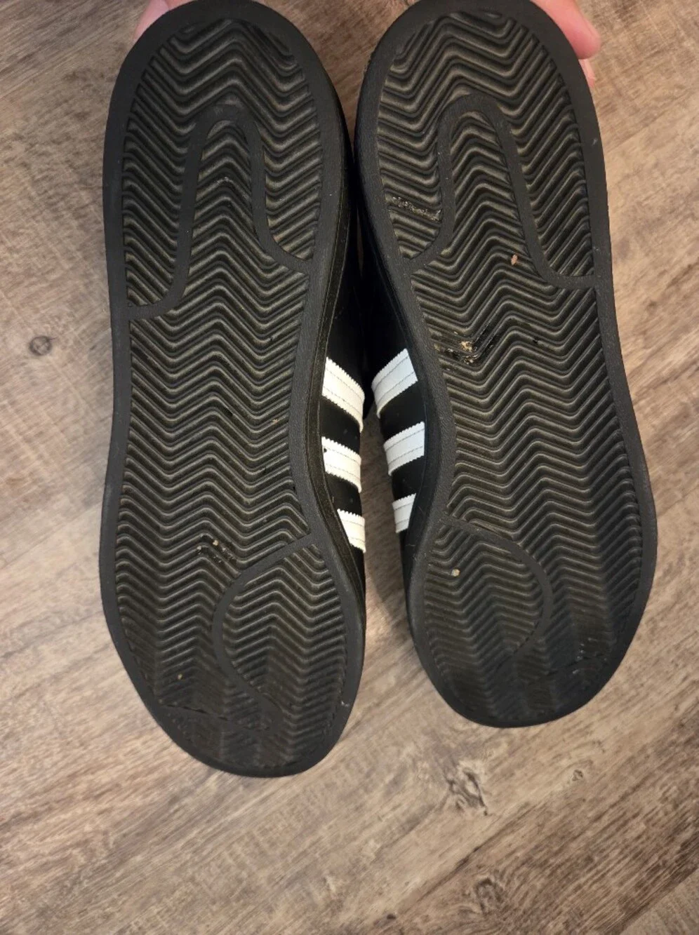 adidas classic low
