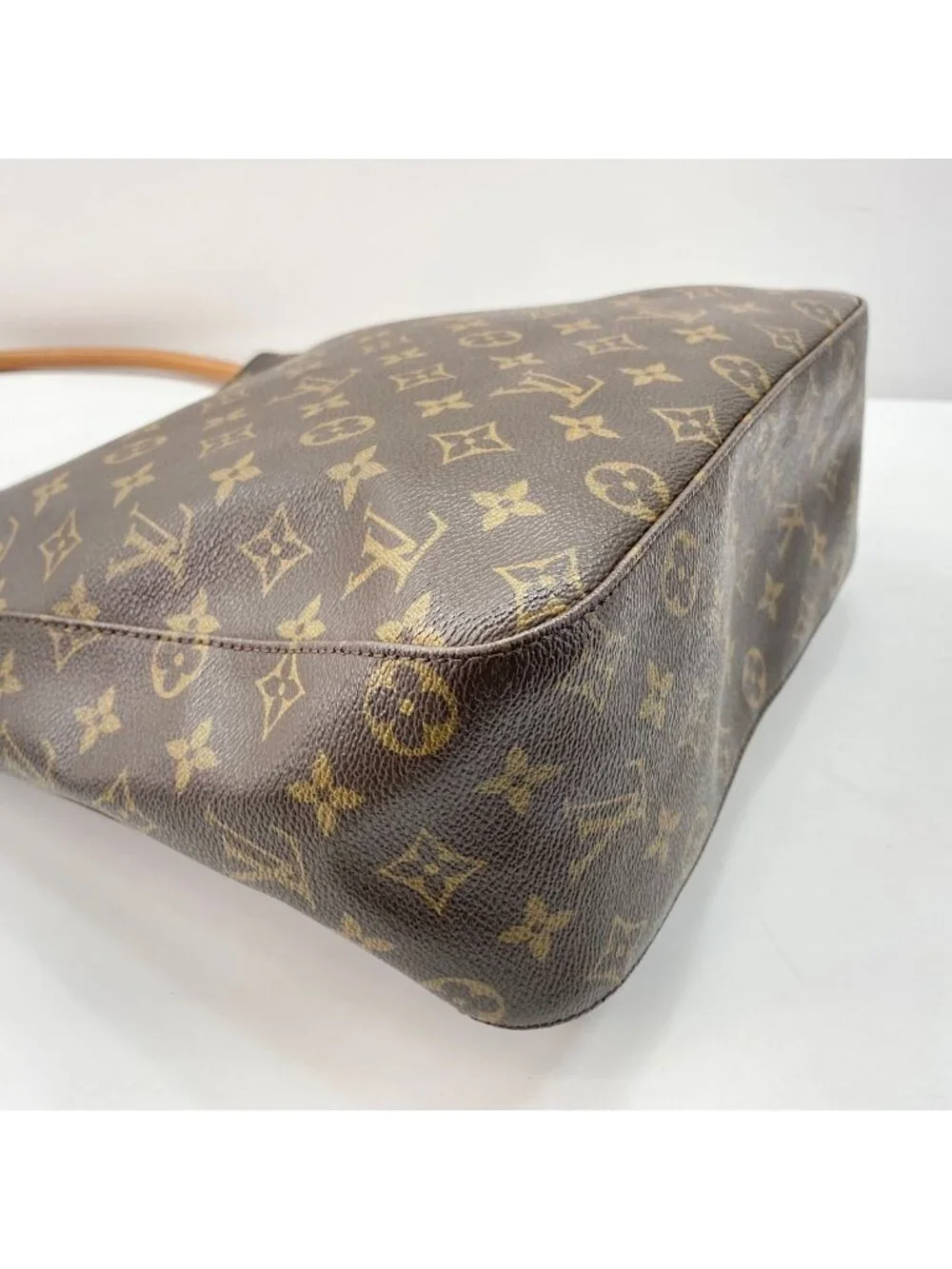 Louis Vuitton Shoulder Bag Looping GM