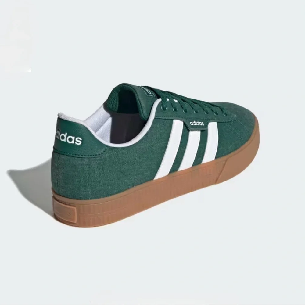 adidas men daily