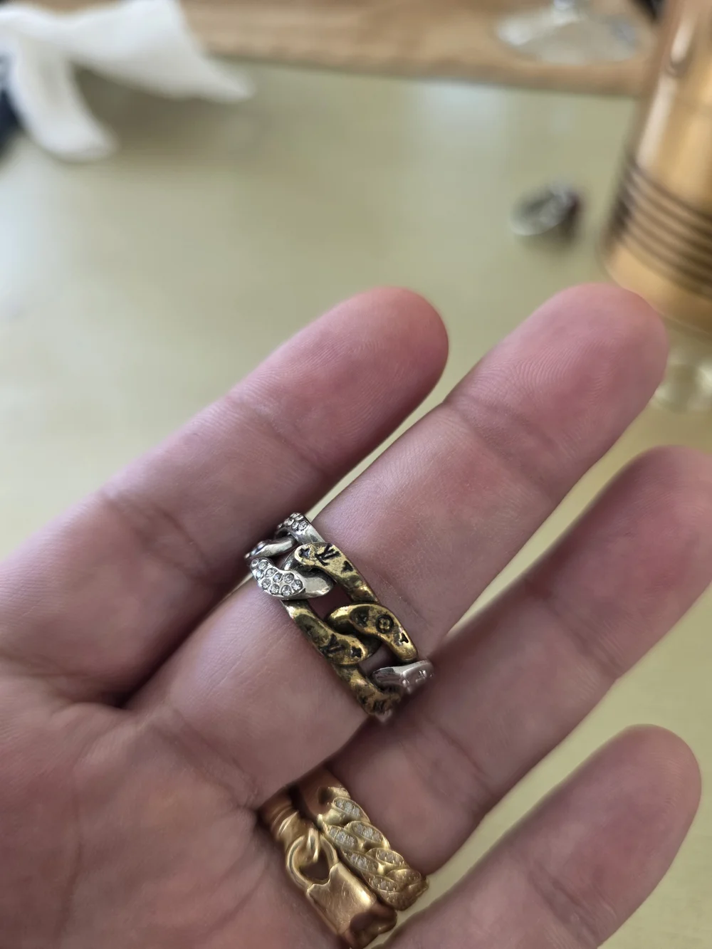 Ring size 10