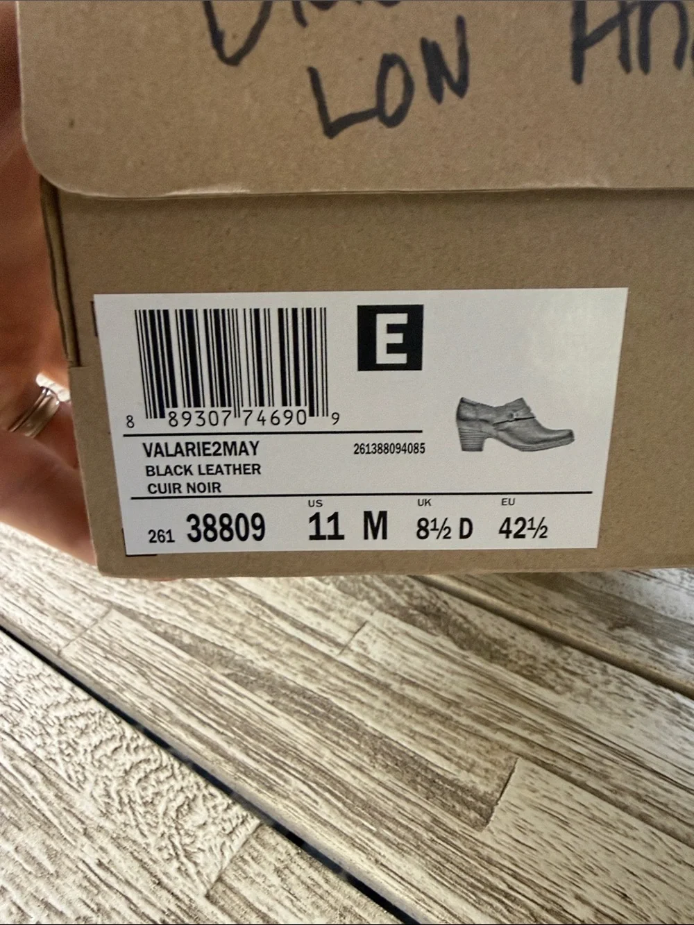 Clarks women’s black