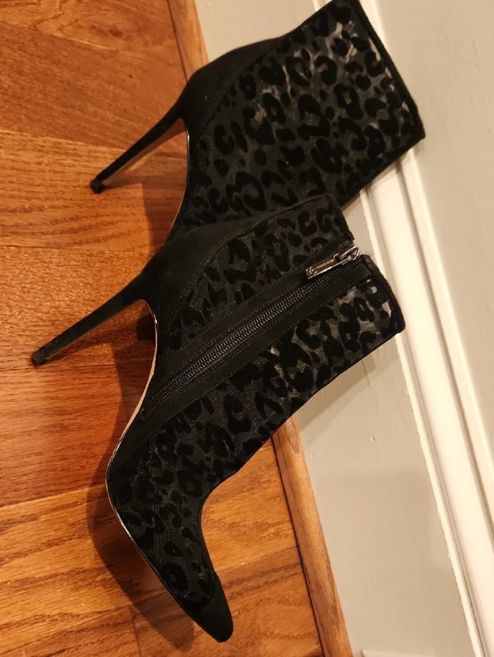 Jessica Simpson high easy