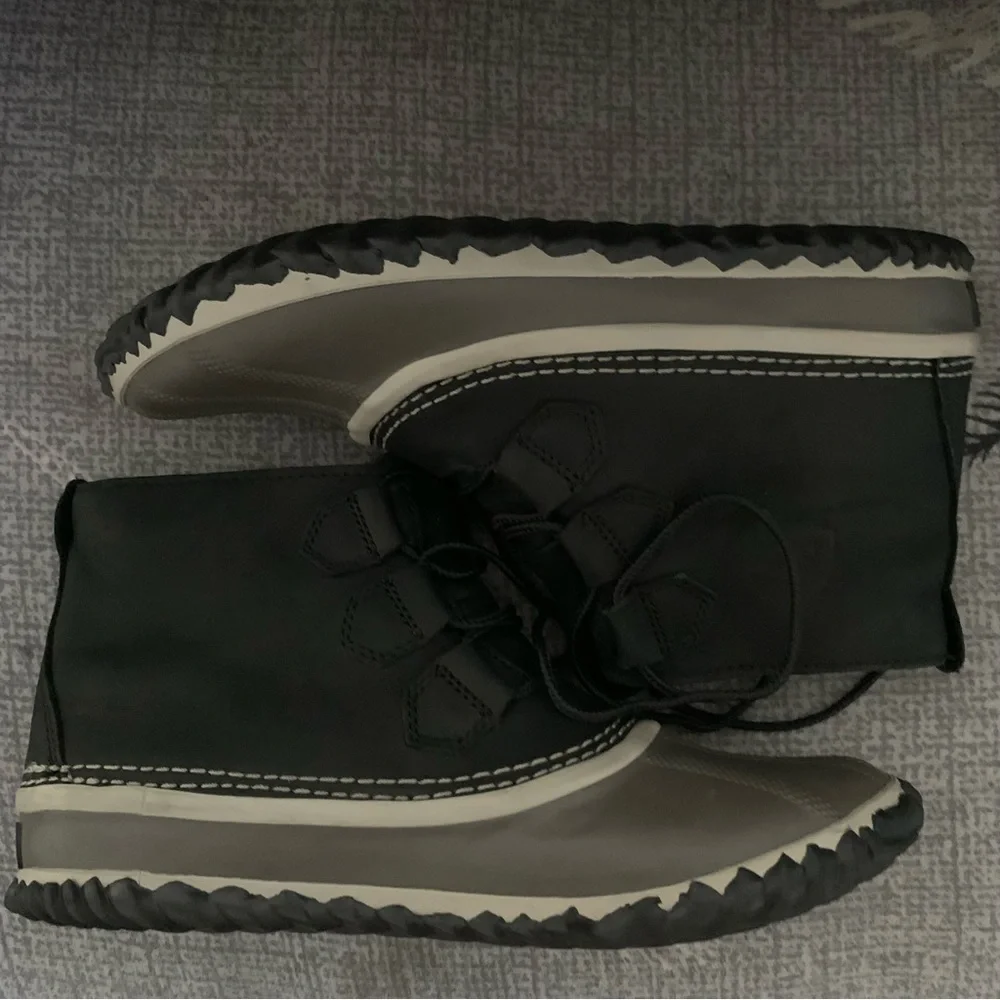 Sorel Out And About Black Duck Waterproof Ankle boots