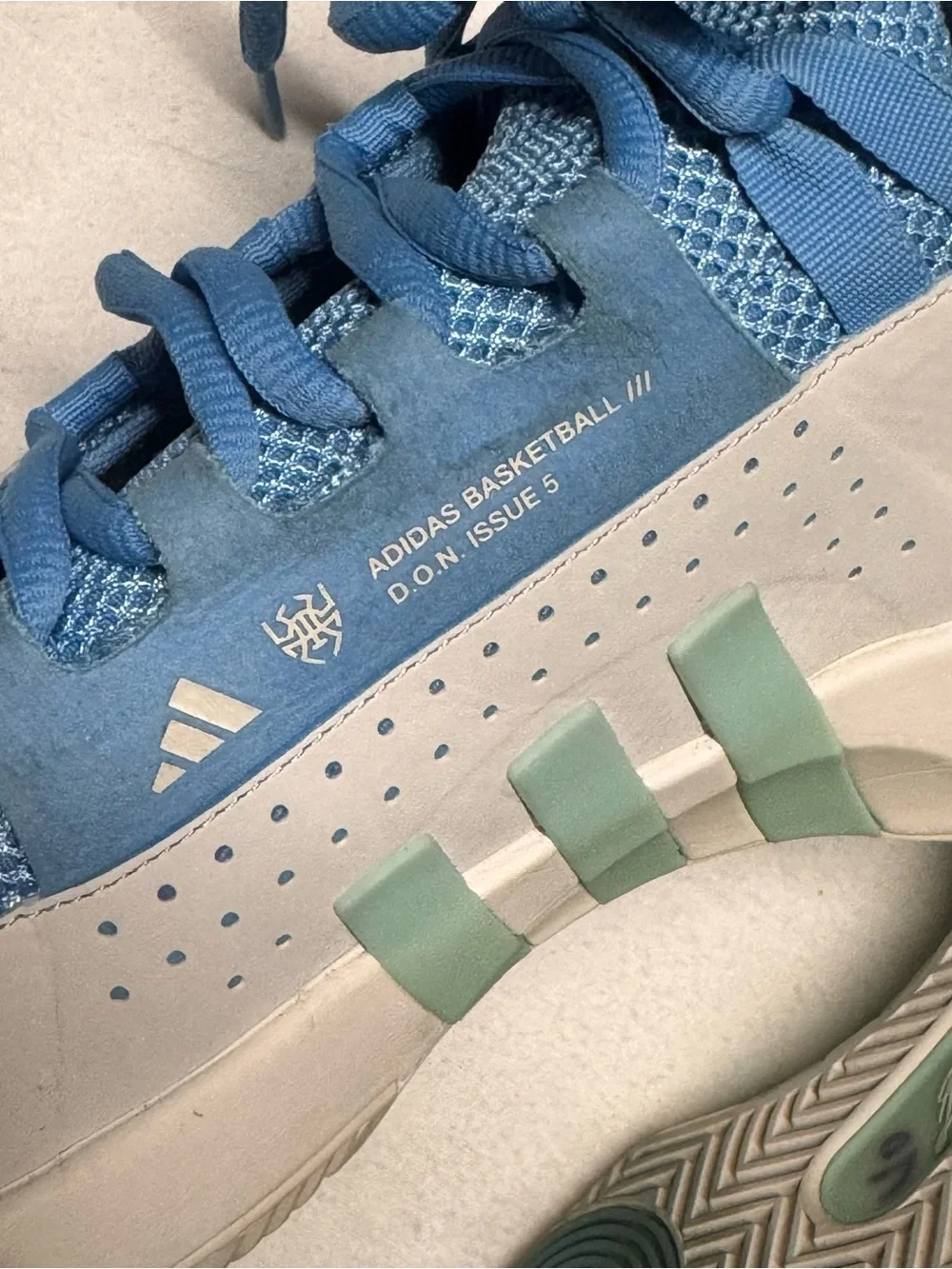 adidas issue #5