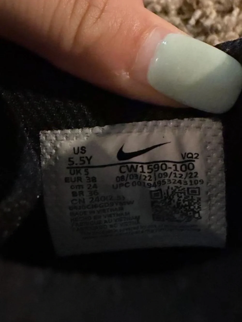 Nike Dunk Panda Low-Top Sneakers