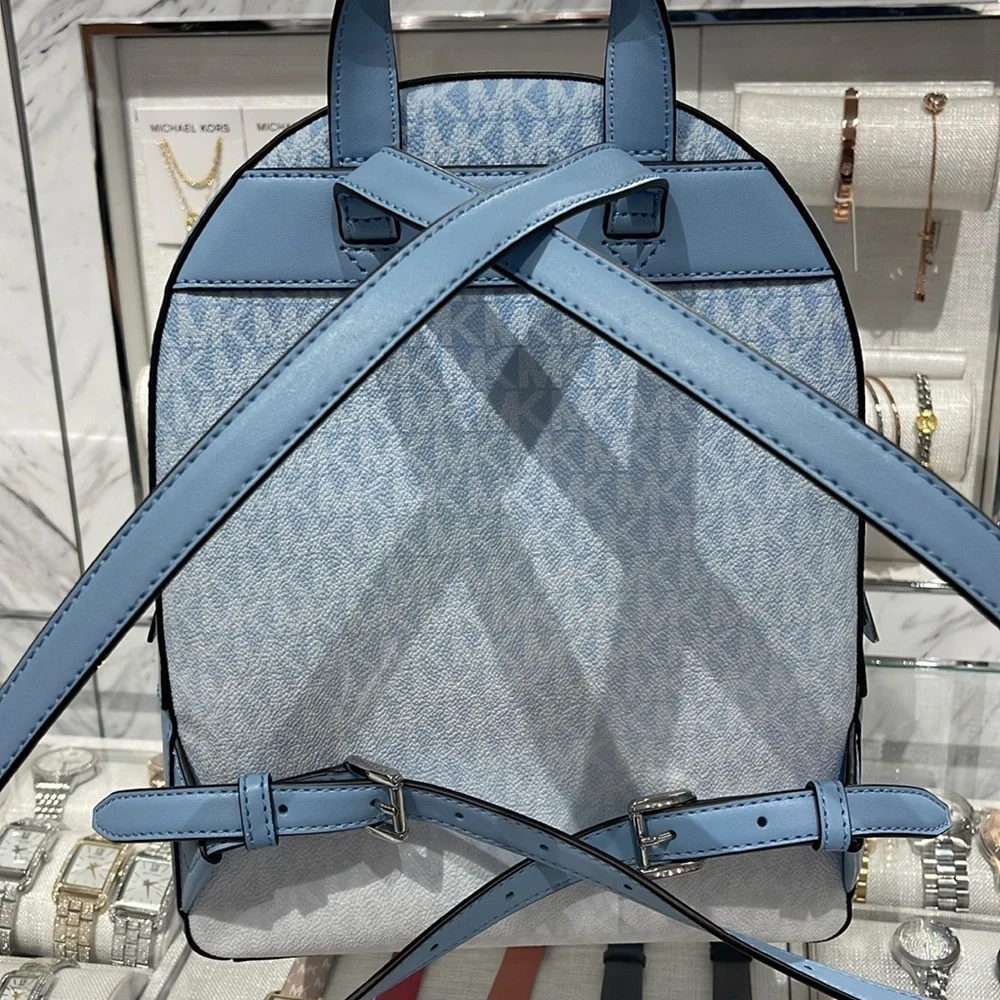 Michael Kors essential front