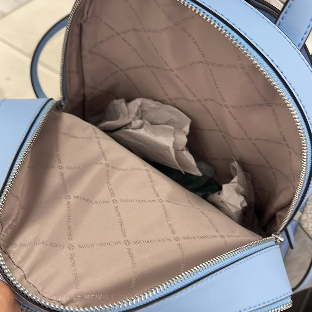 Michael Kors 12”h zip