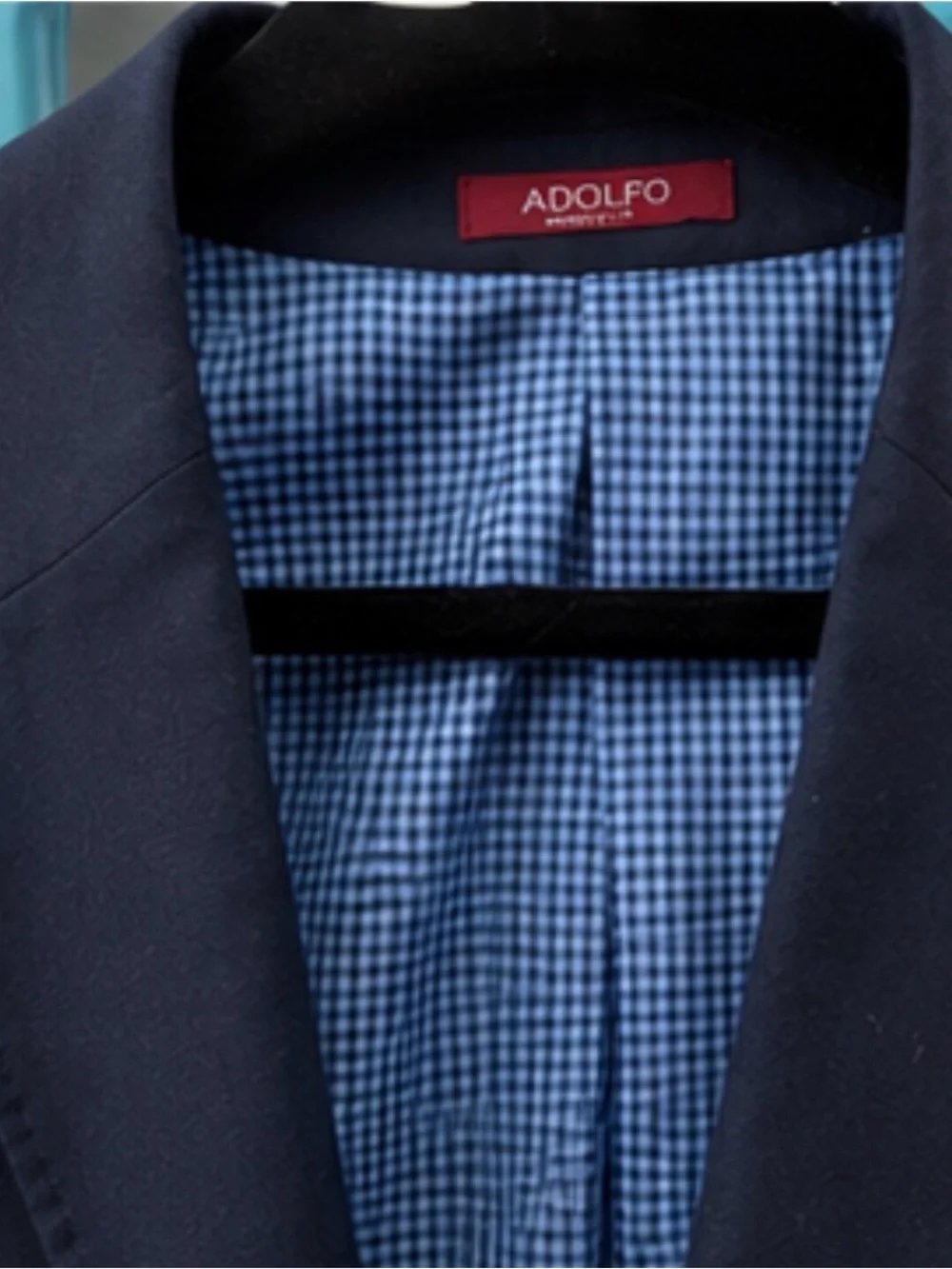 Adolfo classic tailoring