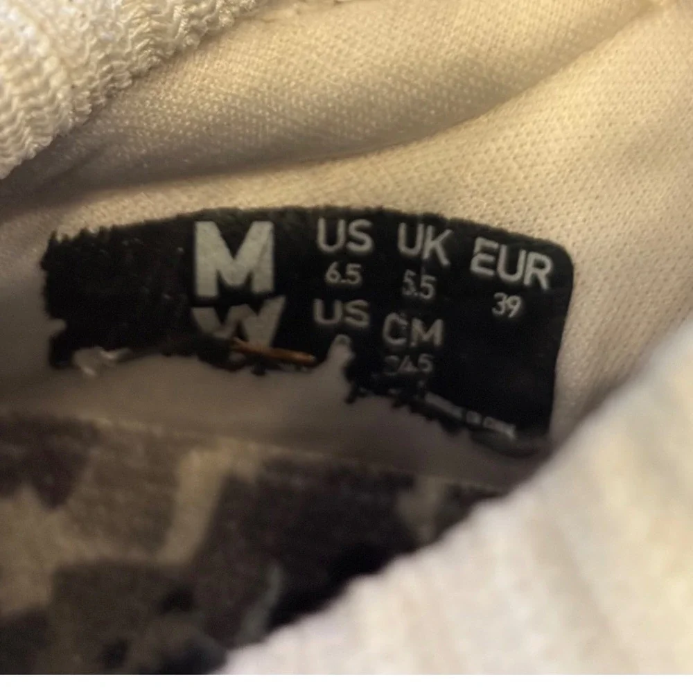 NOBULL Knit Runner Men's 6.5 Women's 8 White Camo Sole Training Shoes