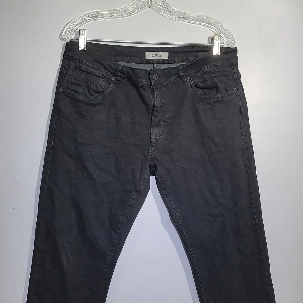 Reaction Kenneth Cole new but