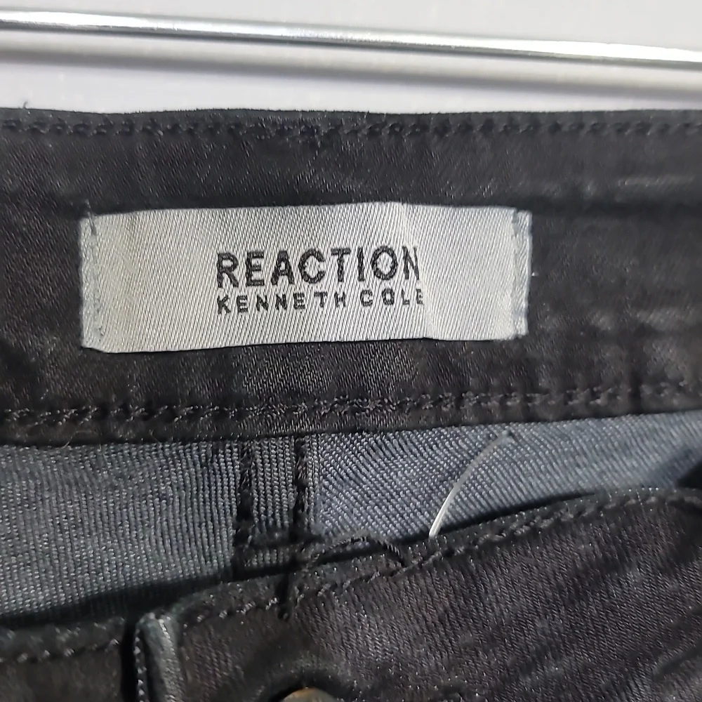 Reaction Kenneth Cole new but