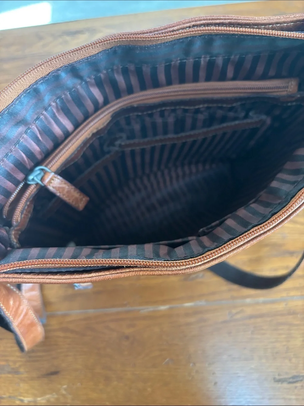 Jack Georges Voyager Honey Brown Buffalo Leather Cross Body Bag Travel Purse