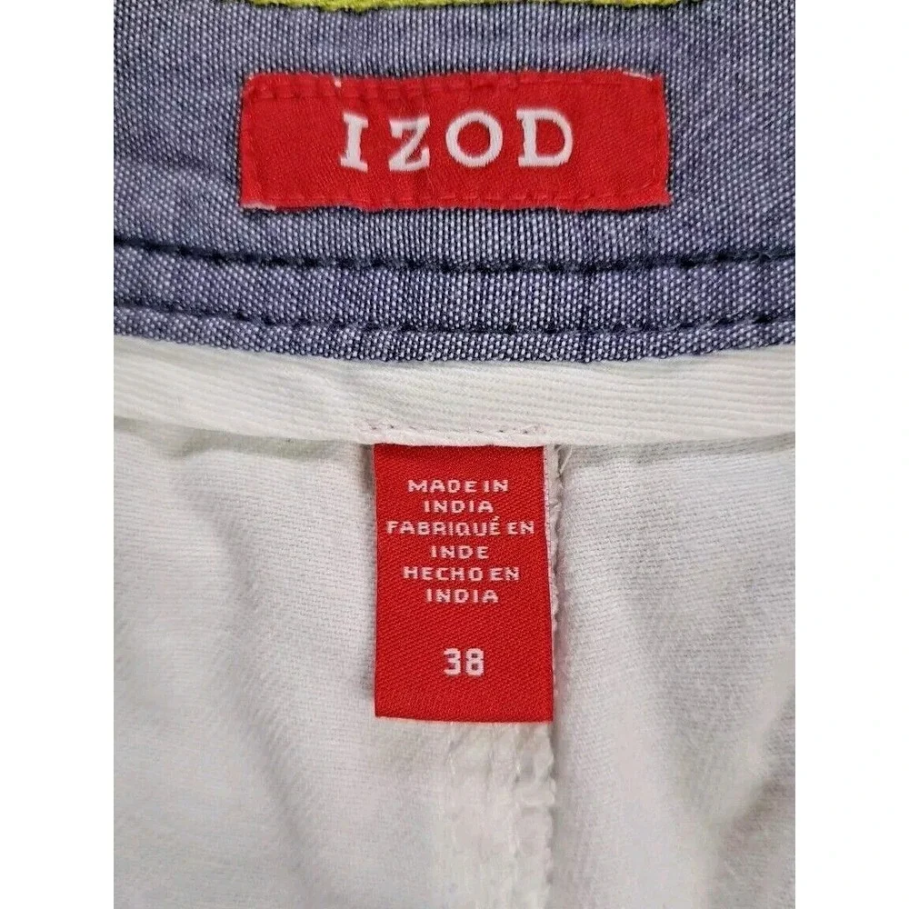 Izod these shorts