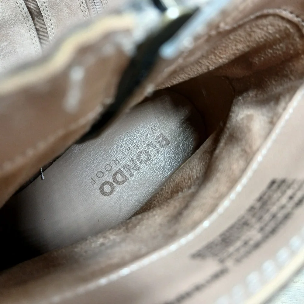 Blondo brand construction