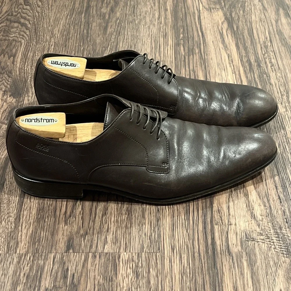 HUGO BOSS Brown Leather Oxford Dress Shoes Men's Size 11 Made In Italy
