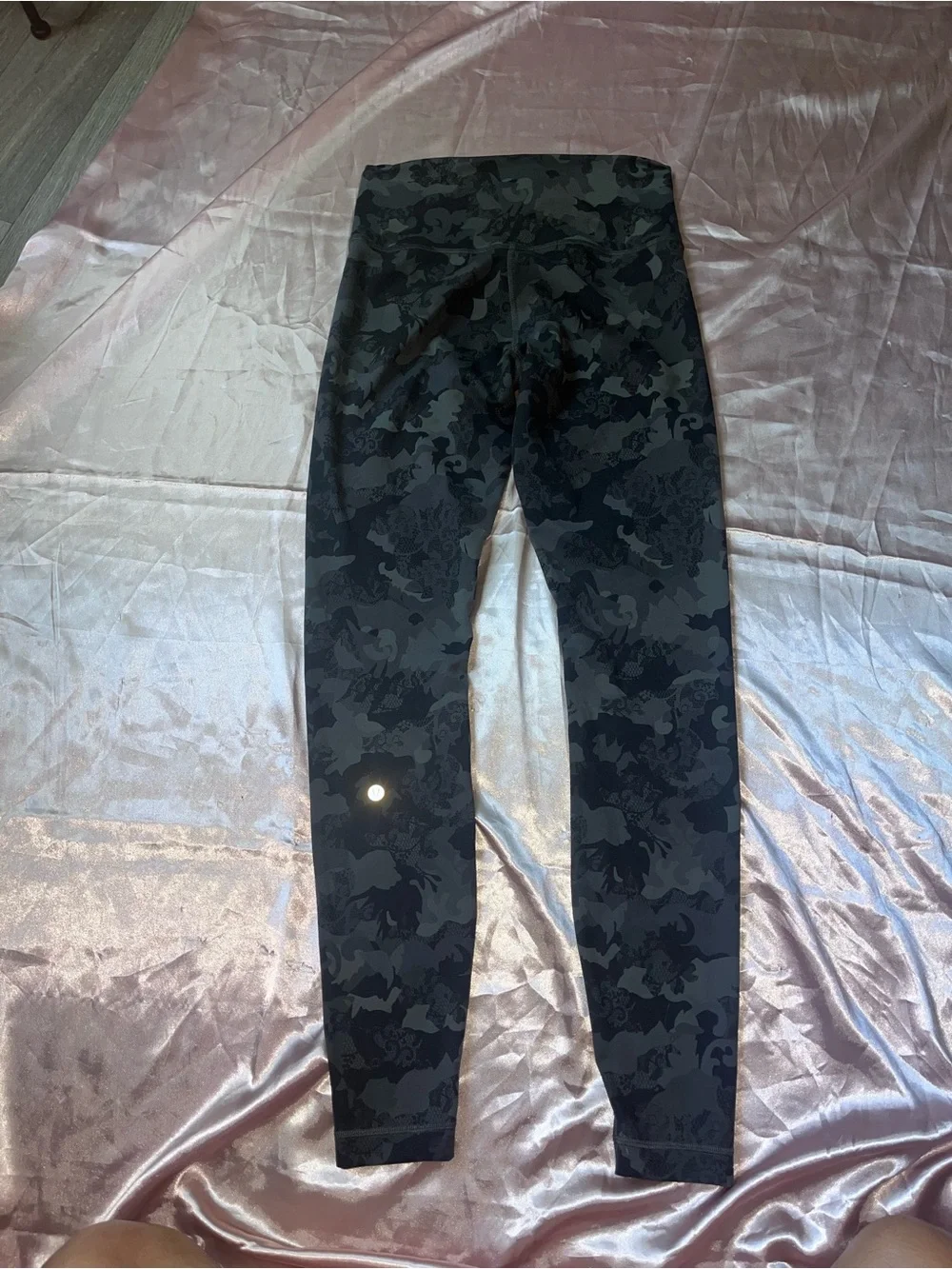 Lululemon Wunder Train High-Rise Tight 28” Size 8