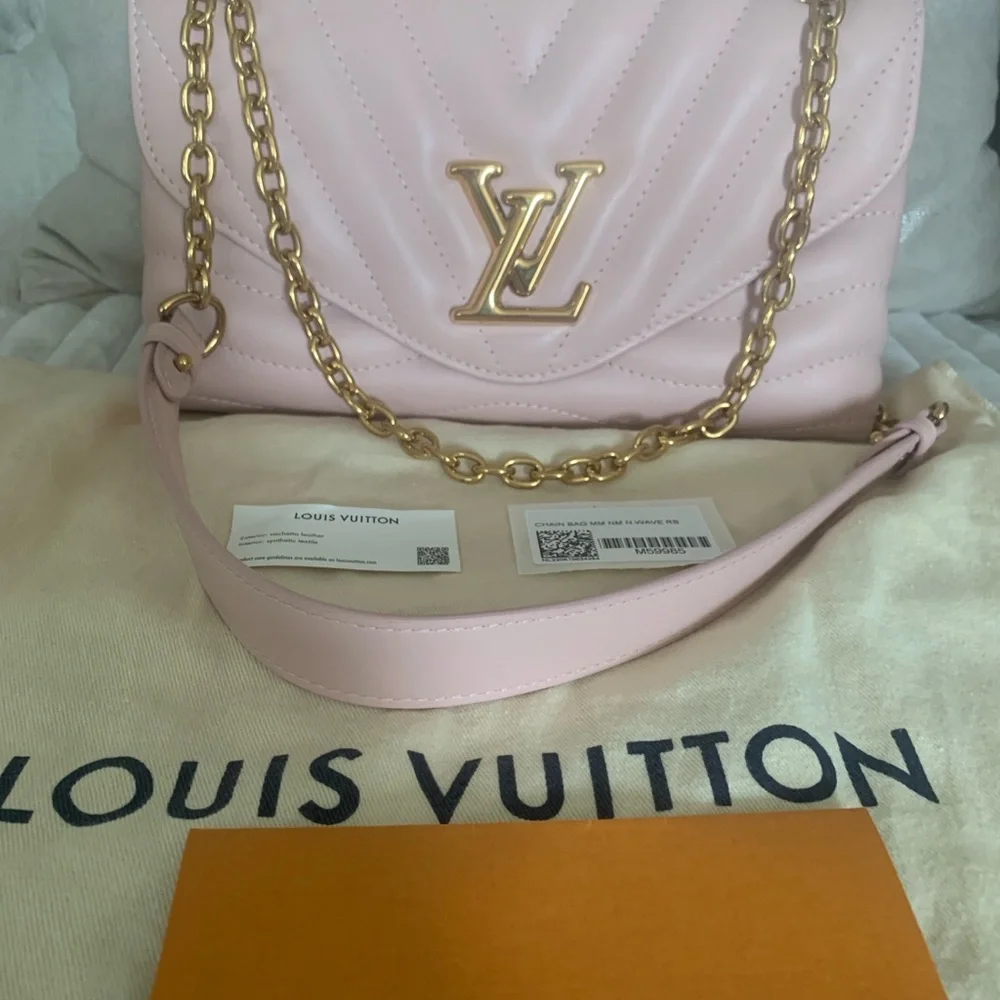 Louis Vuitton this lv