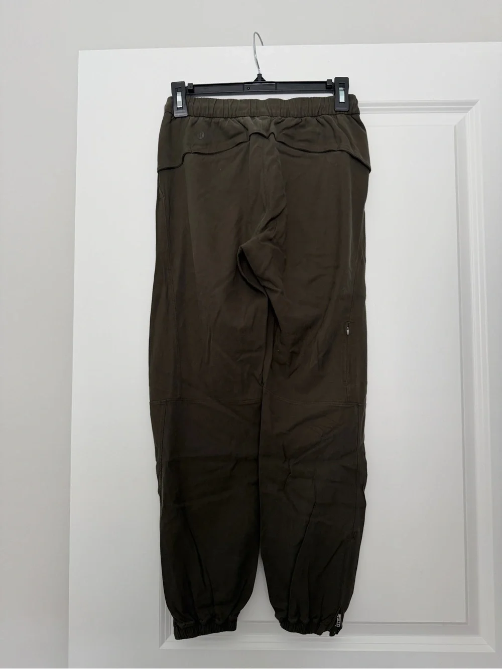 lululemon athletica Olive Green women’s Jogger Pants