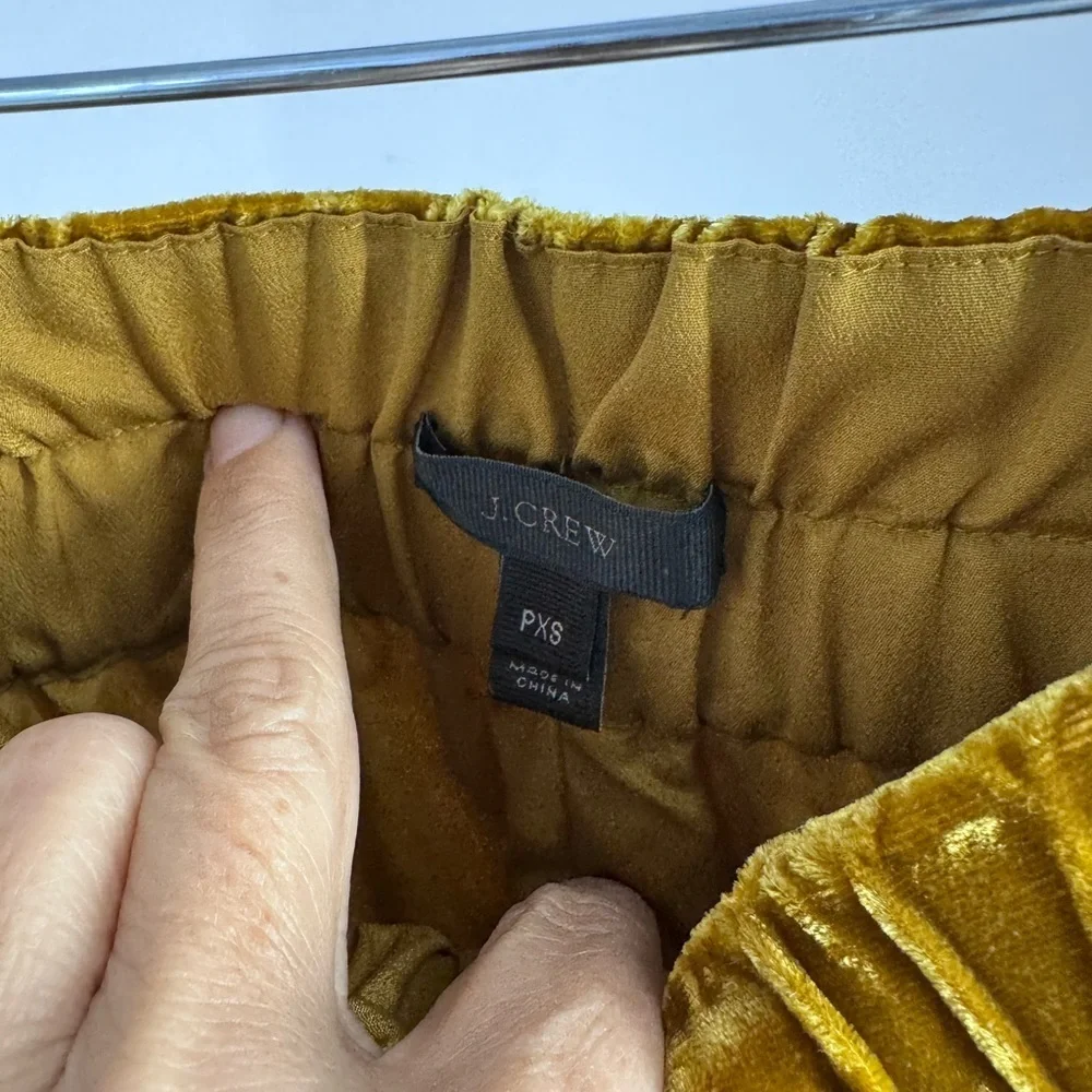 J Crew  Luxe Velvet Pull-On Skirt Vintage Gold XS STRETCHY PENCIL SKIRT