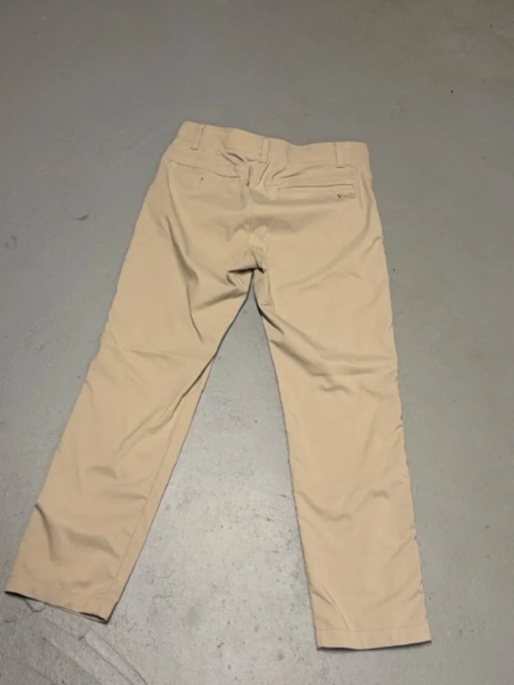 Under Armour golf pants