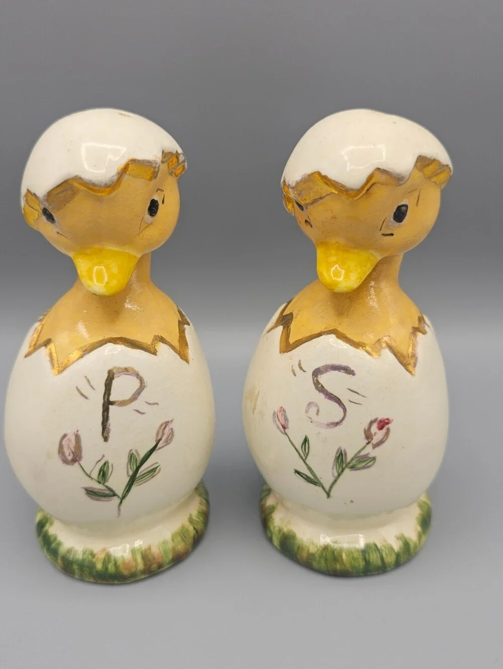 Vintage Ceramic Duck Salt and Pepper Shakers Set