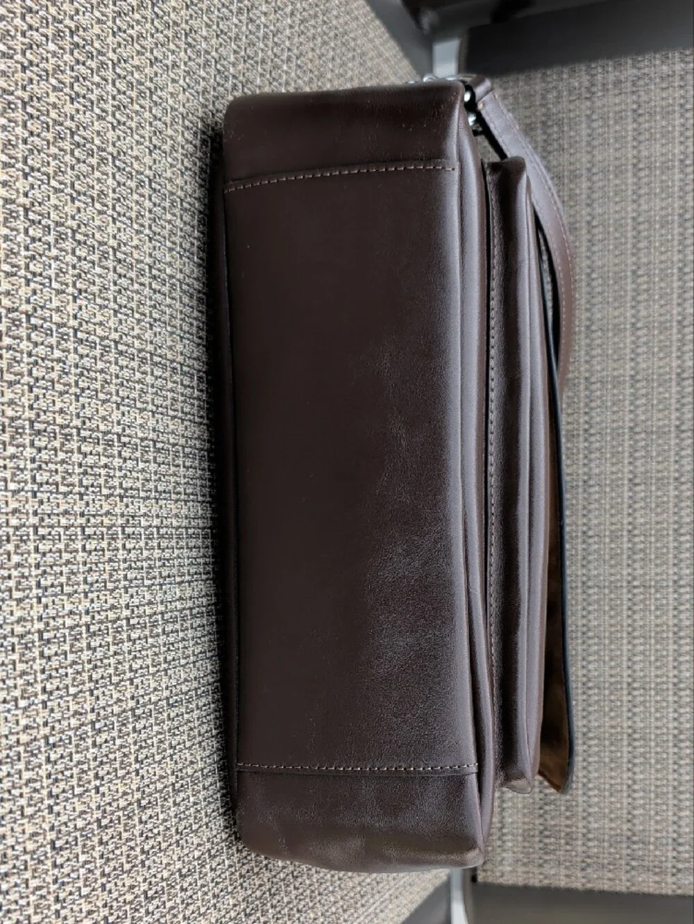 Coach Elodie Shoulder/Crossbody (CCF09) Maple EUC