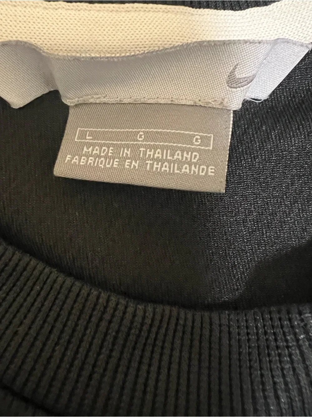 Nike minimal crew