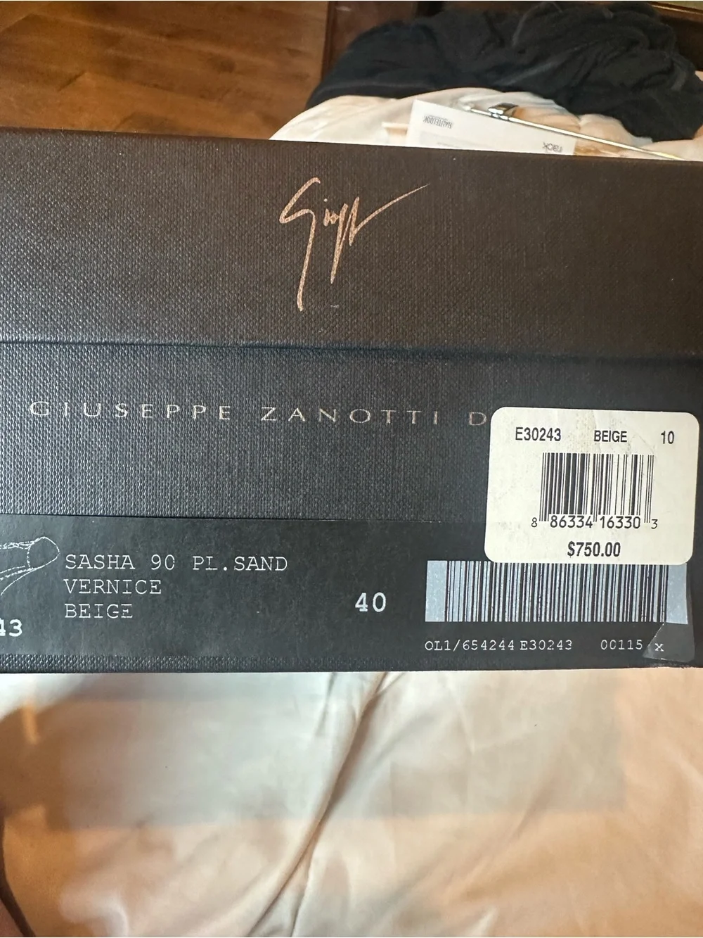 Giuseppe Zanotti glossy yellow