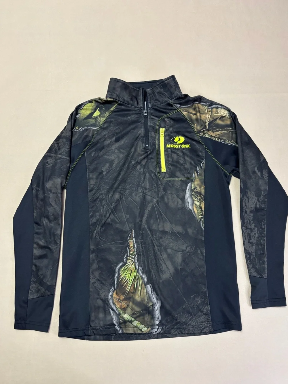 Mossy Oak Boys Black Camo Quarter-Zip Hoodie with Neon Yellow Accent Size Large