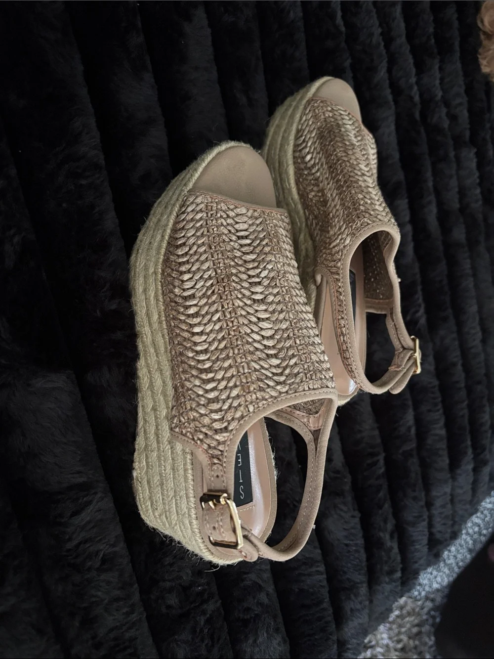Steven By Steve Madden braided buckle