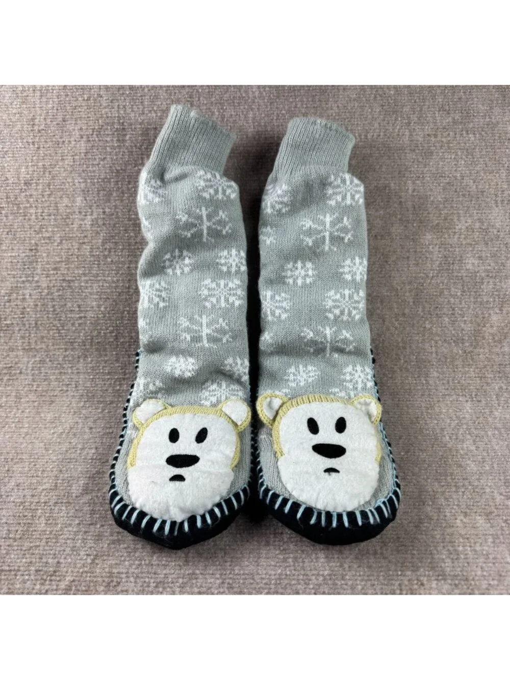 Vintage Y2K Polar Bear Slipper Socks Size S M Grey Snowflake Grip Sole Moccasins