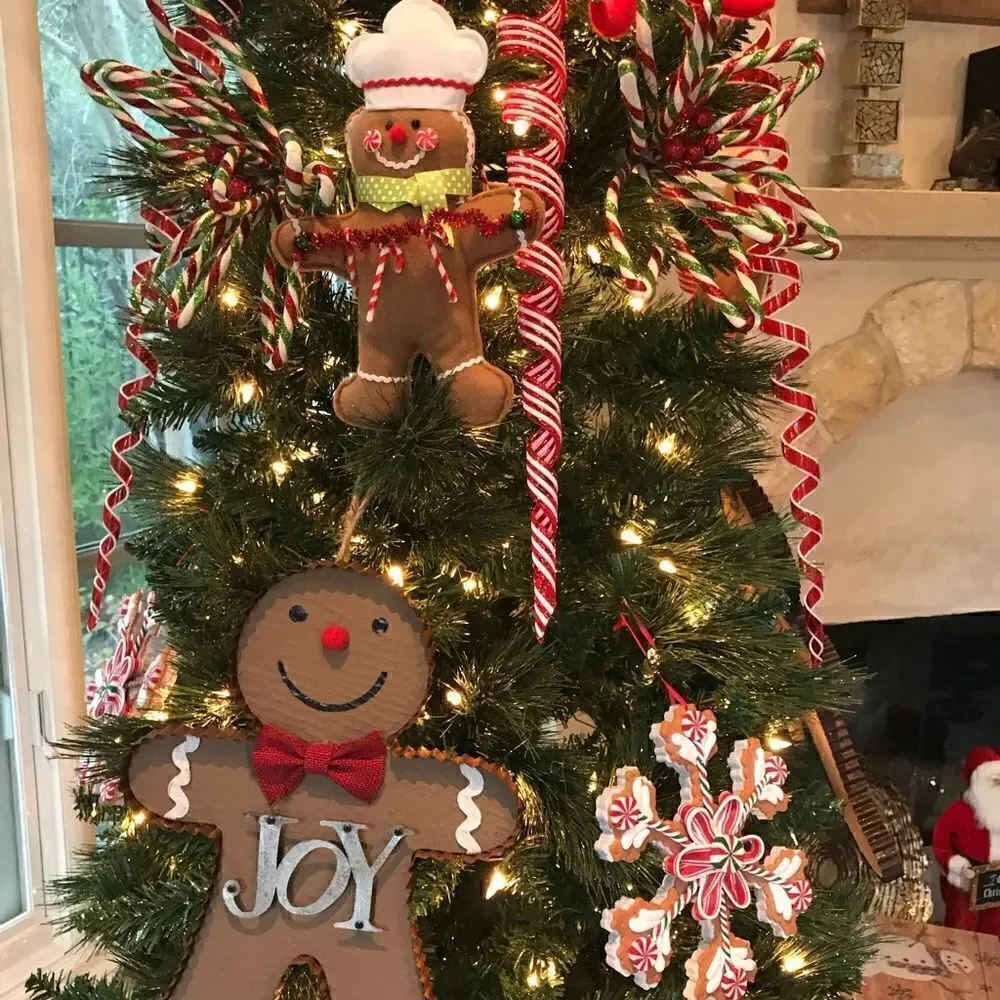 Candy Land Christmas 9’ Tree and Ornaments
