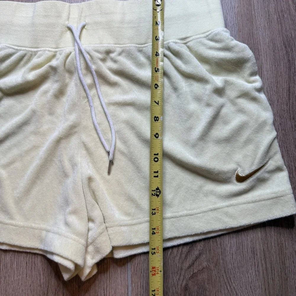 Nike pre loved