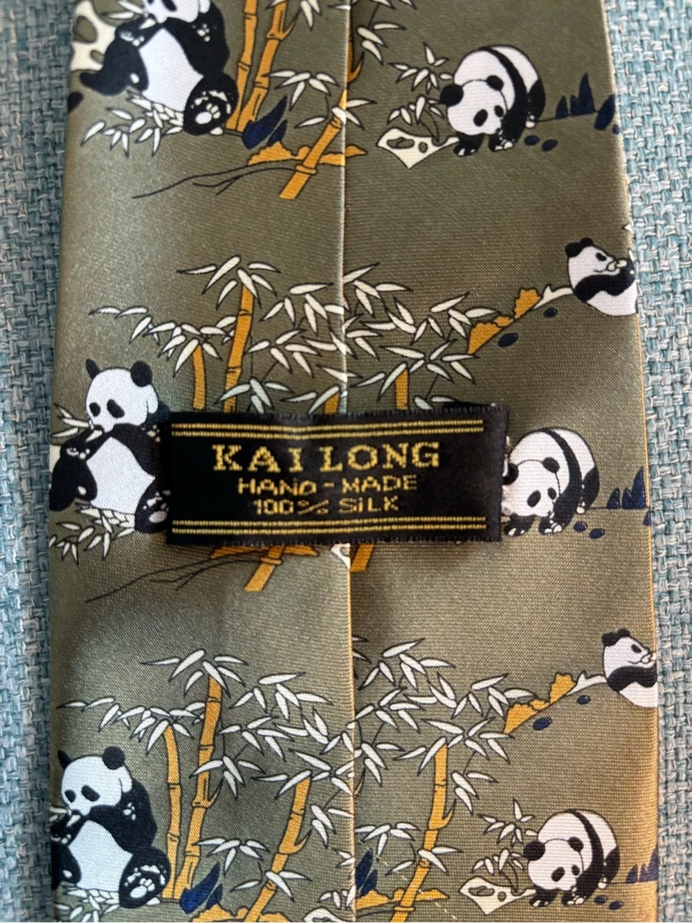 KAI LONG Goldish-Green with Small Pandas & Bamboo Hand Made 100% Silk
